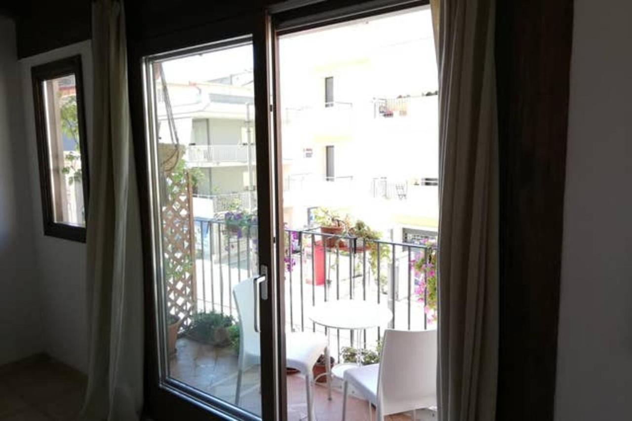 Casa A 100Mt Mare Apartment Pozzallo Bagian luar foto