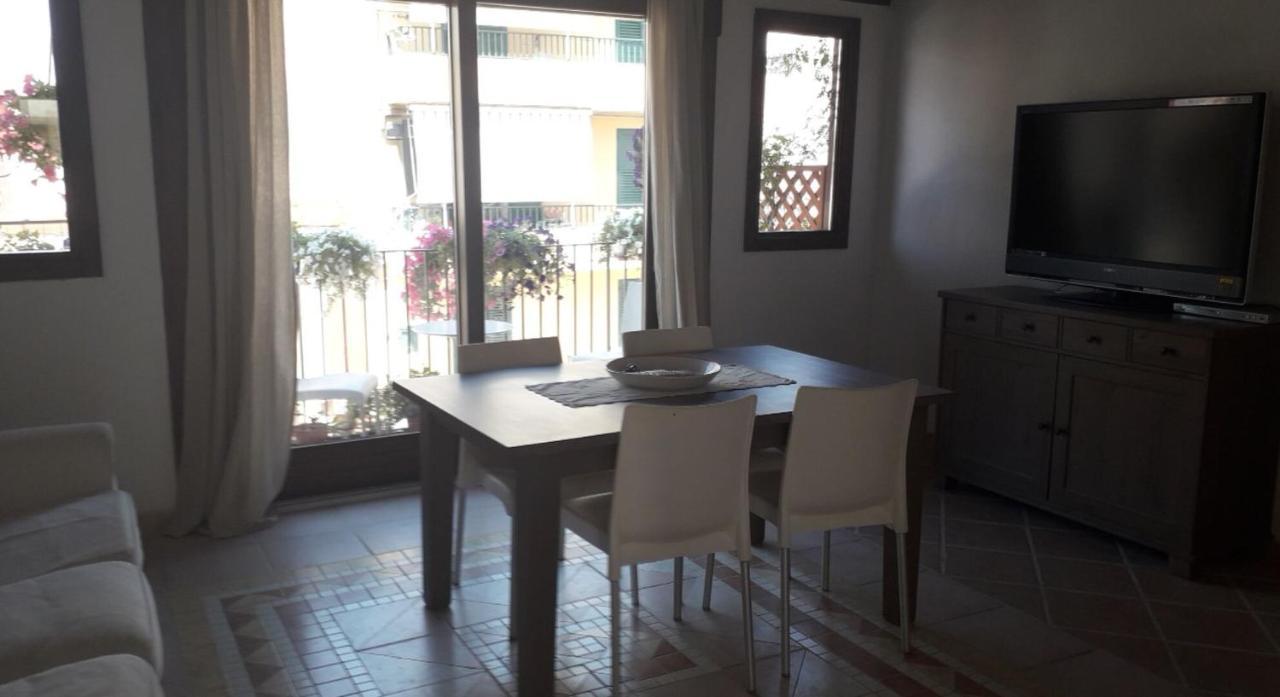Casa A 100Mt Mare Apartment Pozzallo Bagian luar foto