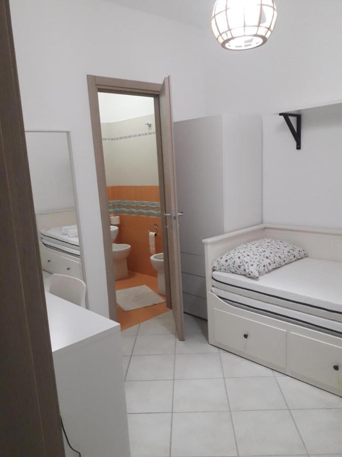Casa A 100Mt Mare Apartment Pozzallo Bagian luar foto